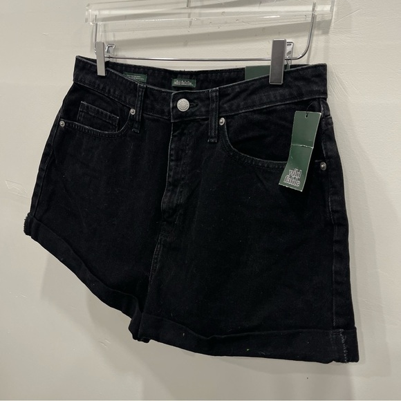 Wild Fable Highest Rise Mom Shorts in Black Cuffed Cotton - Picture 4 of 10
